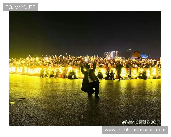 《虚拟偶像荧幕助阵电竞比赛,明星效应持续扩大》,虚拟偶像舞台 《虚拟偶像荧幕助阵电竞比赛,明星效应持续扩大》,虚拟偶像舞台